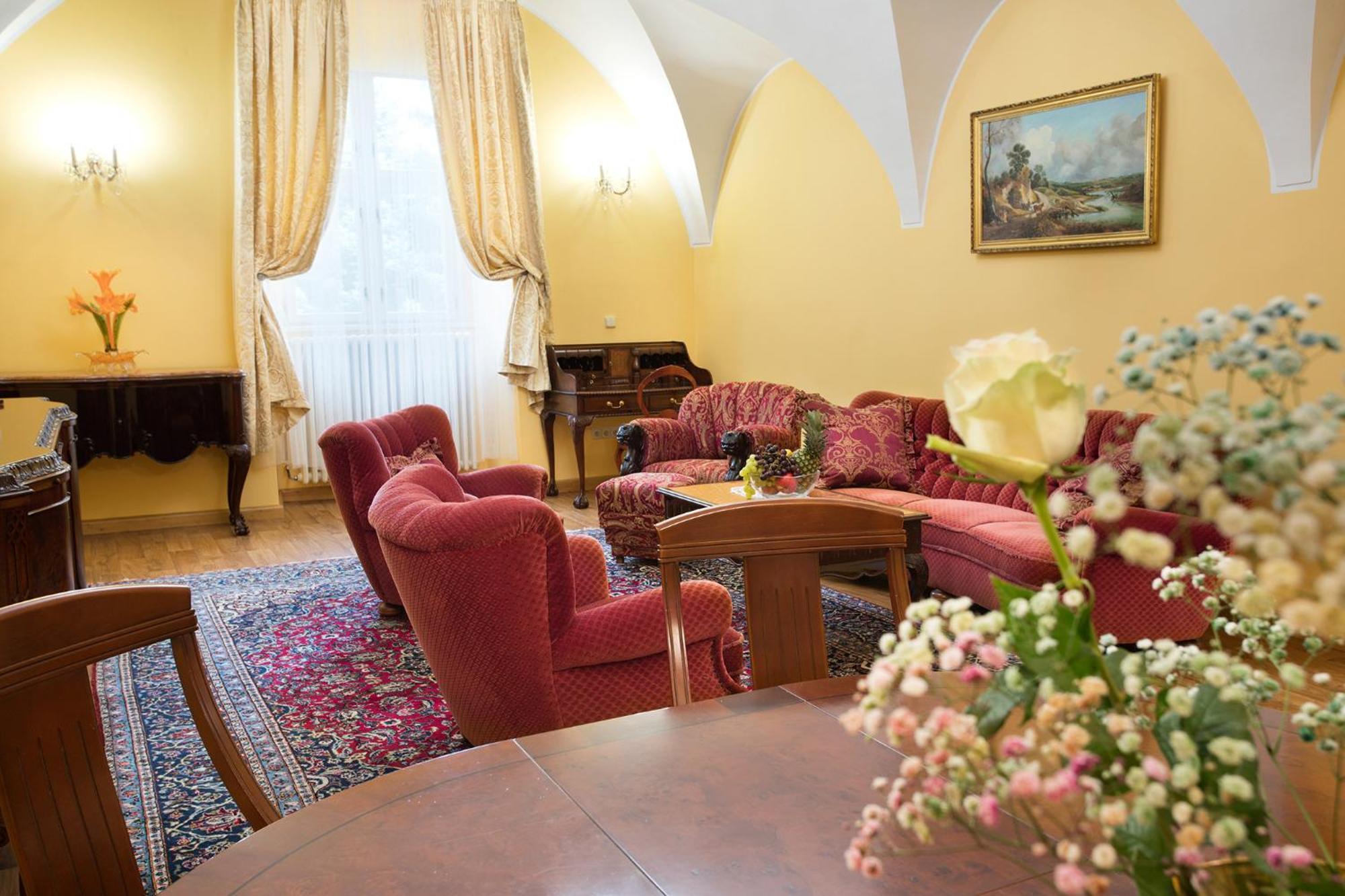 Hotel Zámek Světlá nad Sázavou Habitación foto